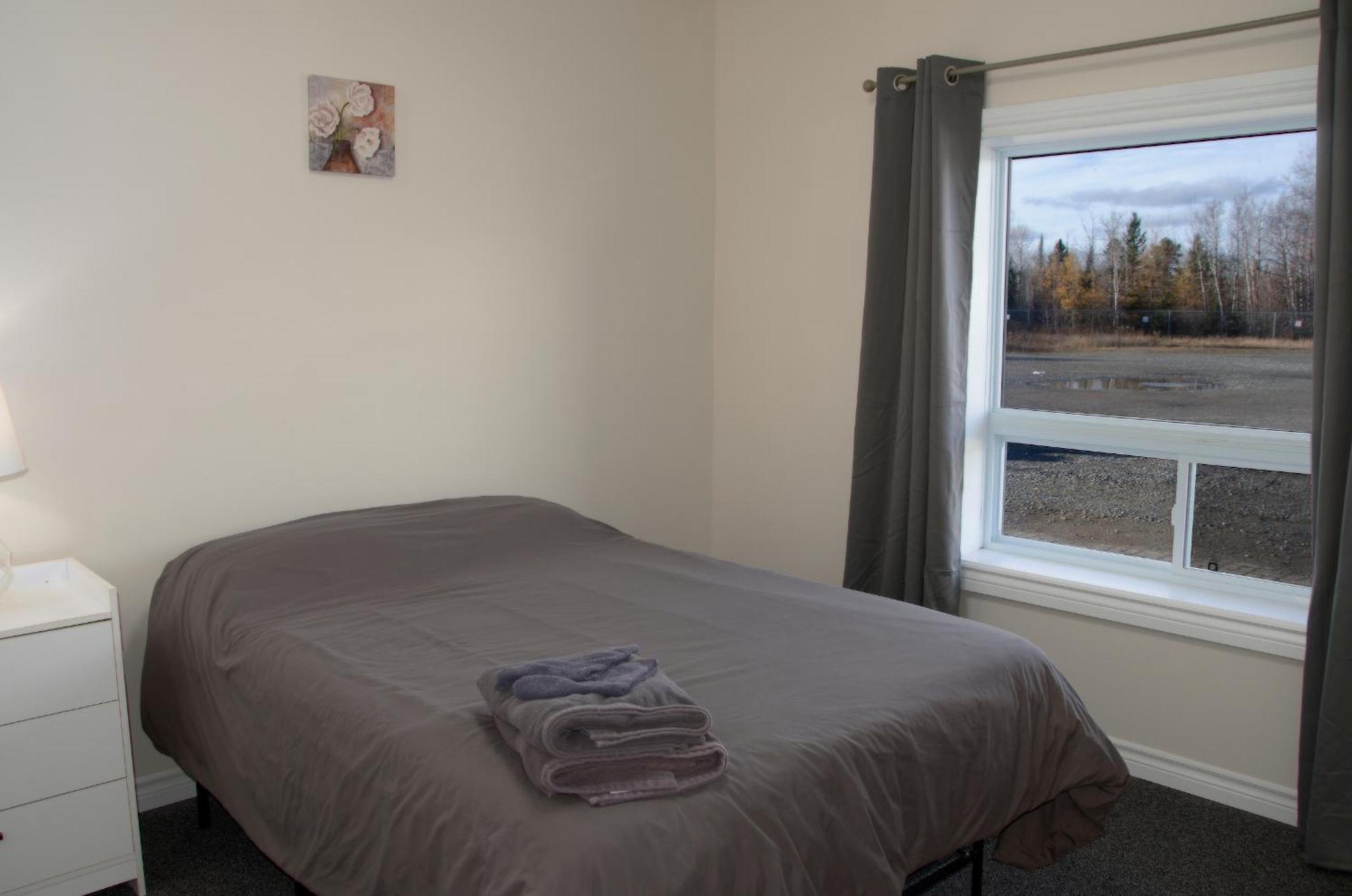 Prospectors Inn Kirkland Lake Extérieur photo