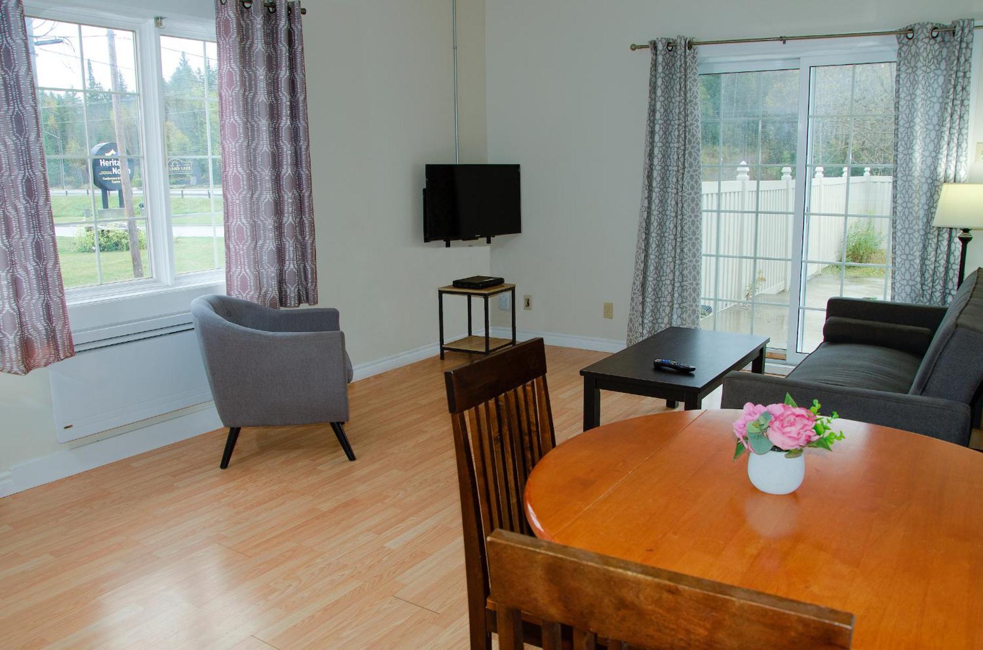 Prospectors Inn Kirkland Lake Extérieur photo