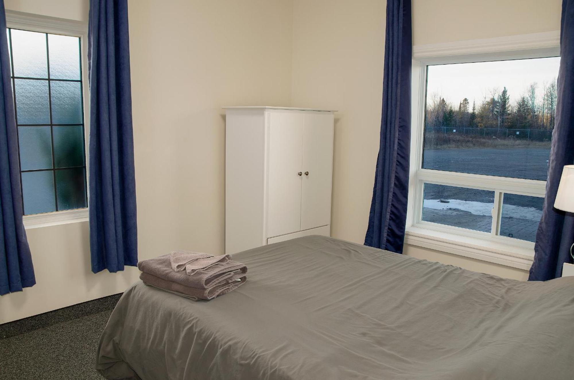 Prospectors Inn Kirkland Lake Extérieur photo